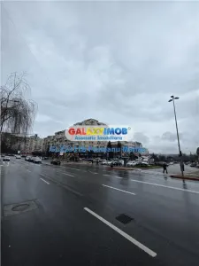 Inchiriere spatiu Comercial central situat aproape de Mall Pitesti - foto 11