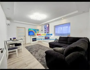 Casa de vanzare, renovata, mobilata, garaj, foisor,  Dobroesti - Bucuresti