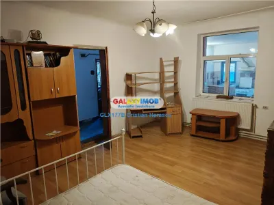 Chitila Triaj Apartament 3 camere 2 bai curte proprie - foto 11
