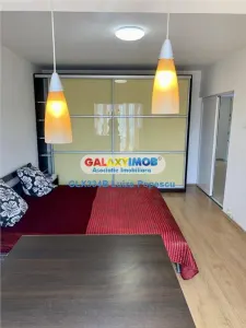 Apartament 3 camere zona SEBASTIAN et 4/8, Hol lung 84mp,centrala - foto 4