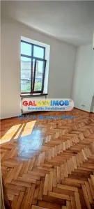 Inchiriere apartament 4 camere in vila birou/resedinta STIRBEI VODA - foto 4