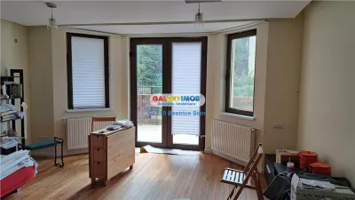 Vila foarte frumoasa langa  PALATUL si LACUL MOGOSOAIA - foto 16