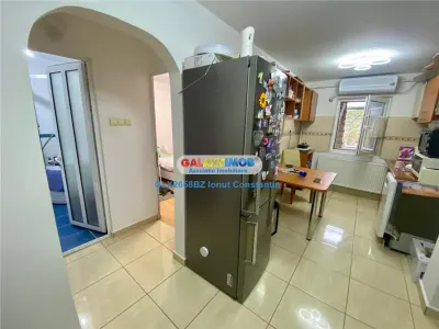 Vanzare apartament 2 camere zona DOROBANTI - foto 4