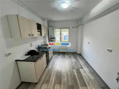 Inchiriere spatiu comercial Ploiesti, zona Malu Rosu - foto 9