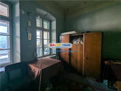 Unirii vila S+P+1 , spatiu comercial la parter,SU 206mp teren 293mp - foto 15
