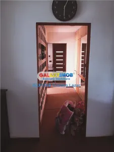 1 MINUT STATIE TRAMVAI - foto 5