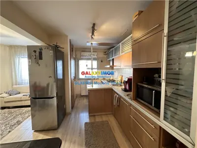 Vanzare apartament 4 camere, in Ploiesti, zona 9 Mai - foto 8