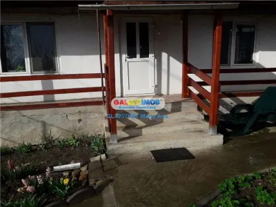 Teren intravilan 1000 mp.,cu casa batraneasca, toate utilitatile! - foto 4