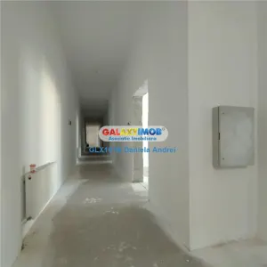 De vanzare VILA cu 26 camere + TEREN 450 mp ULTRACENTRAL 2800000 EURO - foto 25