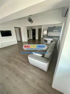 Apartament 3 camere 130mp (mansarda in vila) Unirii-Tineretului - foto 4