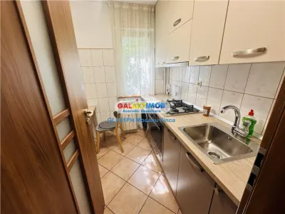 Inchiriere apartament 3 camere, modern, zona Vest, Ploiesti - foto 4