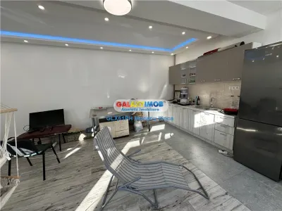 Inchiriere casa 4 camere, in Ploiesti, zona Vest - foto 19