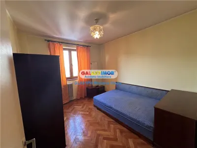Vanzare apartament 3 camere, in Ploiesti, zona Cina - foto 2