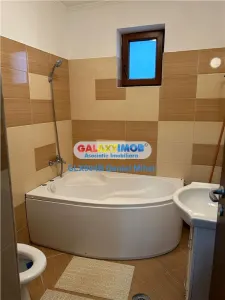 Apartament 3 camere-MOBILT-UTILAT-LOC PARCARE - foto 2