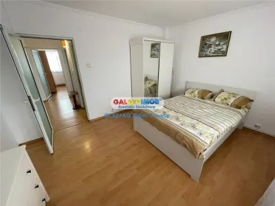 INCHIRIERE APARTAMENT 3 CAMERE ULTRACENTRAL - foto 10