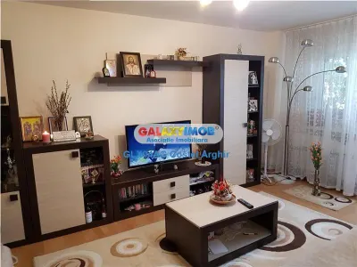 Inchiriem apartament 3 cam Prundu , etaj 4, mobilat si utilat - foto 2