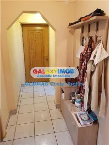 Inchiriem apartament 3 cam Prundu , etaj 4, mobilat si utilat - foto 5