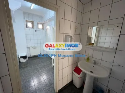 Inchiriere cladire birouri  970 mp, in Ploiesti, zona semi-centrala - foto 9