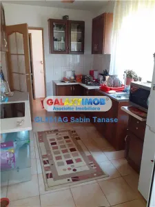 de vanzare vila D+P+E BUDEASA  MICA la liziera padurii teren 2000 mp - foto 3