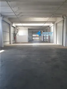 inchiriem 870 mp spatiu industrial-hala - foto 14