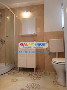 INCHIRIERE APARTAMENT 4 CAMERE + TERASA 100 mp UNIVERSITATE 800 euro - foto 14