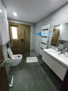 Inchiriez vila superba la intrare in Albota, zona linistita - foto 15
