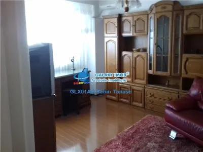 De inchiriat ap cu 3 camere ultracentral 300 euro la cheie - foto 15