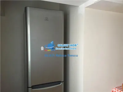 Inchiriere apartament 3 camere, Ploiesti, zona centrala - foto 15