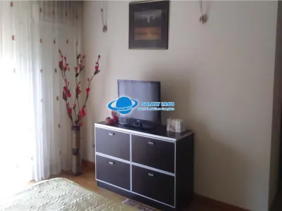 INCHIRIERE VILA LUX,ZONA TINERETULUI PARC CAROL,CURTE 150MP,PARCARE - foto 13