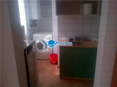 De imchiriat ap 2 camere ultracentral etaj 1 - foto 2