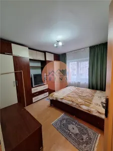 2 decomandate Piata Centrala etaj 1 - foto 2