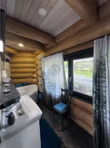 Cabana de vanzare intre Praid si Bucin - foto 6
