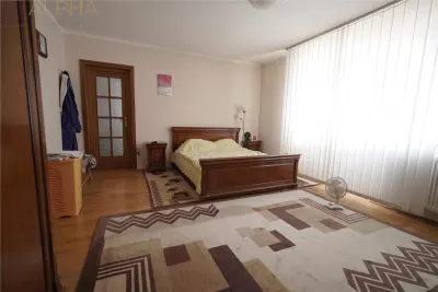 Vila eleganta cu piscina, teren generos si finisaje de calitate - foto 9