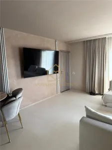 Casa deosebita cu 3 camere 7,5 ari - foto 8