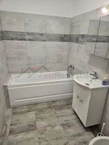Garsoniera Berceni - Aparatorii Patriei - loc de parcare - foto 3