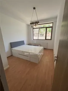 Inchiriere Apartament 3 Camere Obor - foto 3