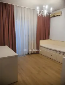 Inchiriere apartament 2 camere Teiul Doamnei | Parcare - foto 5