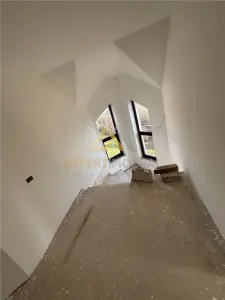 Casa spectaculoasa de vanzare Tautii Magheraus str 69 - foto 11