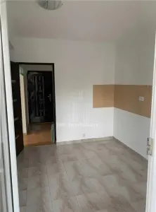 Inchiriere Apartament 2 Camere Ozana Nemobilat - foto 2