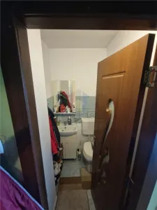 SPATIOS! 3 camere confort 1 Decomandat, 2 balcoane, 2 bai, Obor - foto 4