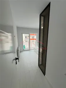 Apartament de vanzare, deosebit,  2 camere, etaj intermediar, parcare inclusa. Zona Sesul de Sus,  Floresti - foto 12