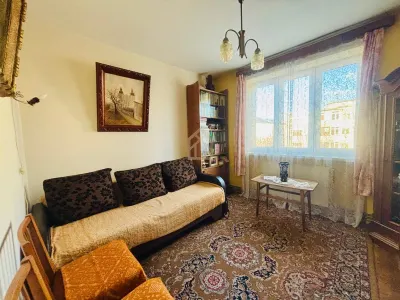 Apartament 3 camere de vânzare – Bd. Unirii - zona McDonald’s - foto 2