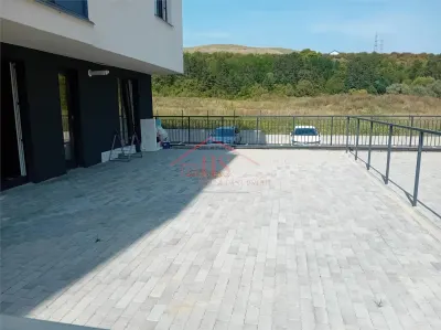 Apartament de vanzare, 3 camere, parter inalt, parcare inclusa. Zona Somesului, Floresti - foto 6