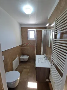 Apartament 3 camere - foto 3