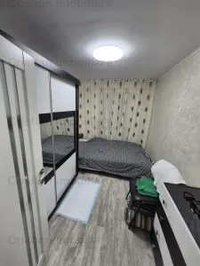 Parter 3 cam 110mp Confort 1 Decomandat cu balcon 14 m  Viziru 3 - foto 5