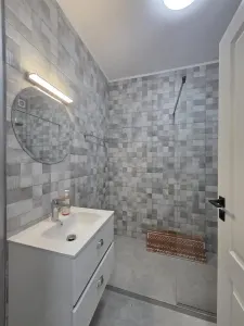 Apartament 2 camere,parter,bloc nou,Sanmartin,Oradea;Bihor - foto 3