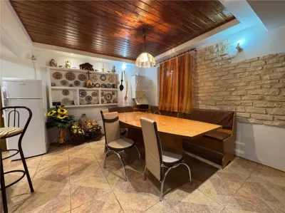 Refugiu de vis in Busteni – casa cocheta cu teren generos si priveliste spectaculoasa - foto 6