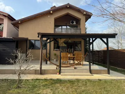 Rafinament clasic completat de confort modern - foto 4