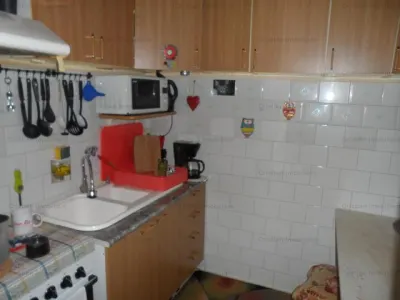 Casa 4 cam 120mp utili Ultracentral 286mp teren cu front stradal 12m - foto 3
