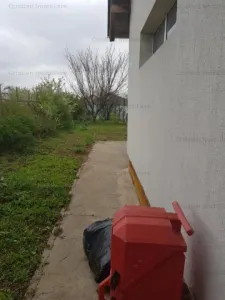 Vila NOUA  P+1 Cazasu 200mp construiti teren 1700mp cu 23m la strada - foto 3